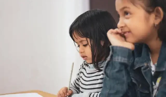 memilih sekolah Montessori terbaik di Jakarta